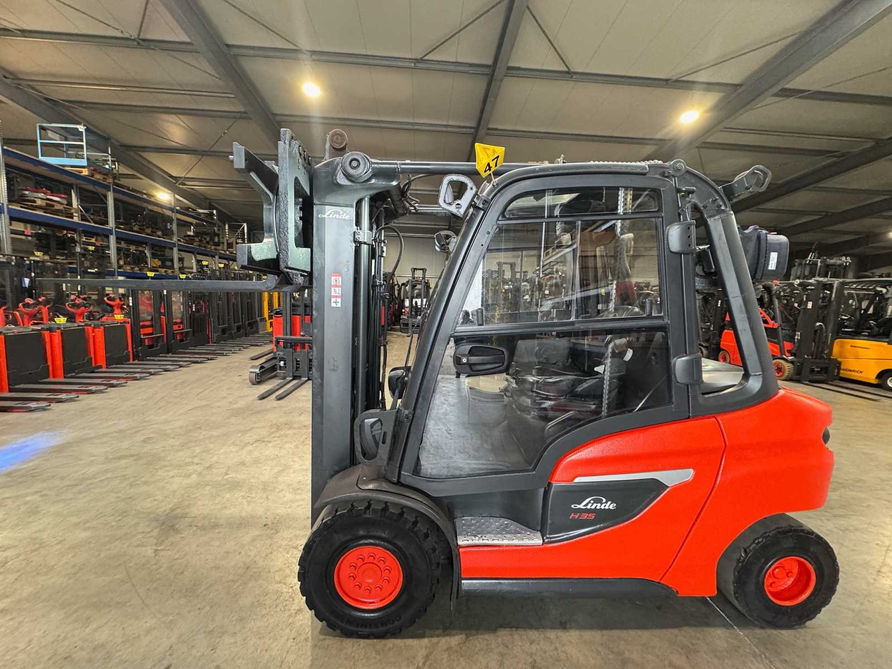 2022 LINDE H35D 3,500KG ROTARY DUPLEX FREE LIFT DIESEL FORKLIFT 3,338 HOURS - מלגזה: תמונה 2 2022 LINDE H35D 3,500KG ROTARY DUPLEX FREE LIFT DIESEL FORKLIFT 3,338 HOURS - מלגזה: תמונה 2