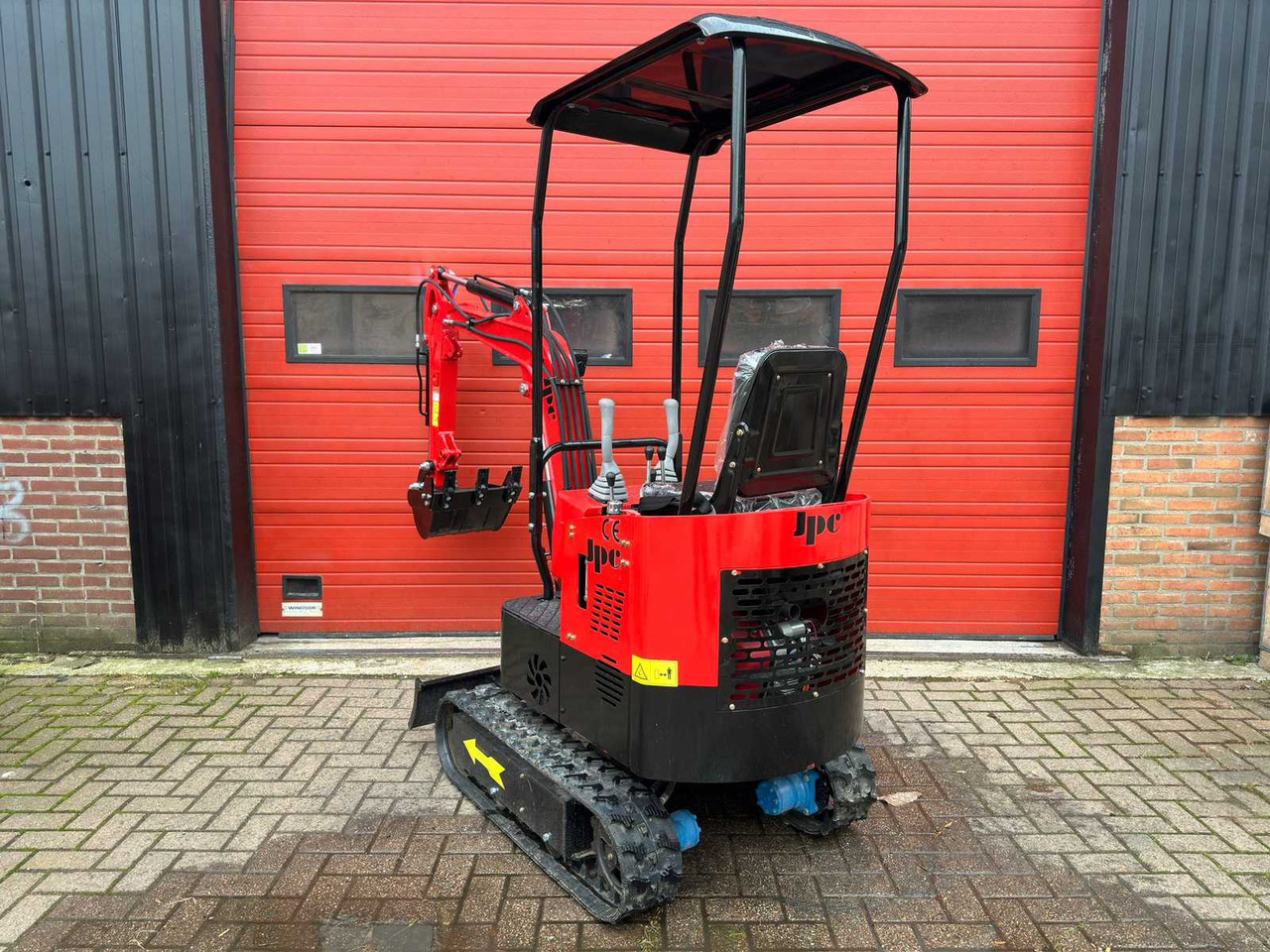 2024 JPC HT12 RED MINI EXCAVATOR - מיני מחפר: תמונה 2 2024 JPC HT12 RED MINI EXCAVATOR - מיני מחפר: תמונה 2
