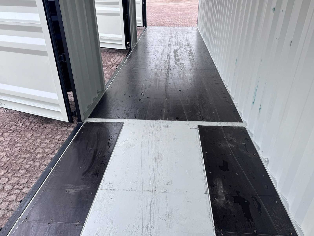 מכולת משלוח 40ft High Cube shipping container with 3 side doors: תמונה 16