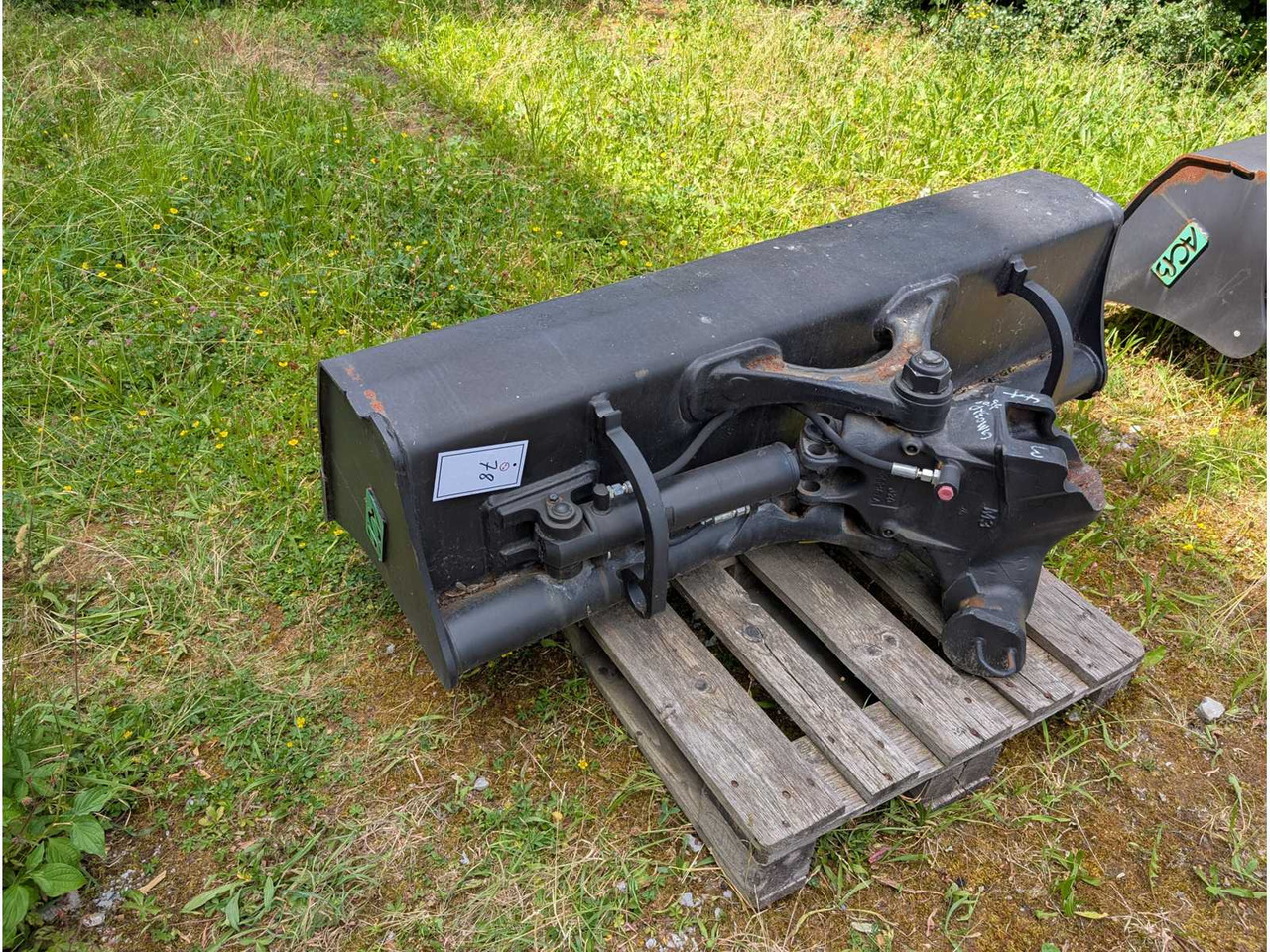 ACB (COUPLEURS & GODETS) SWIVEL SPOON 1500MM - MODULE 3 - 325 LITRES - מעמיס גלגלים: תמונה 1 ACB (COUPLEURS & GODETS) SWIVEL SPOON 1500MM - MODULE 3 - 325 LITRES - מעמיס גלגלים: תמונה 1