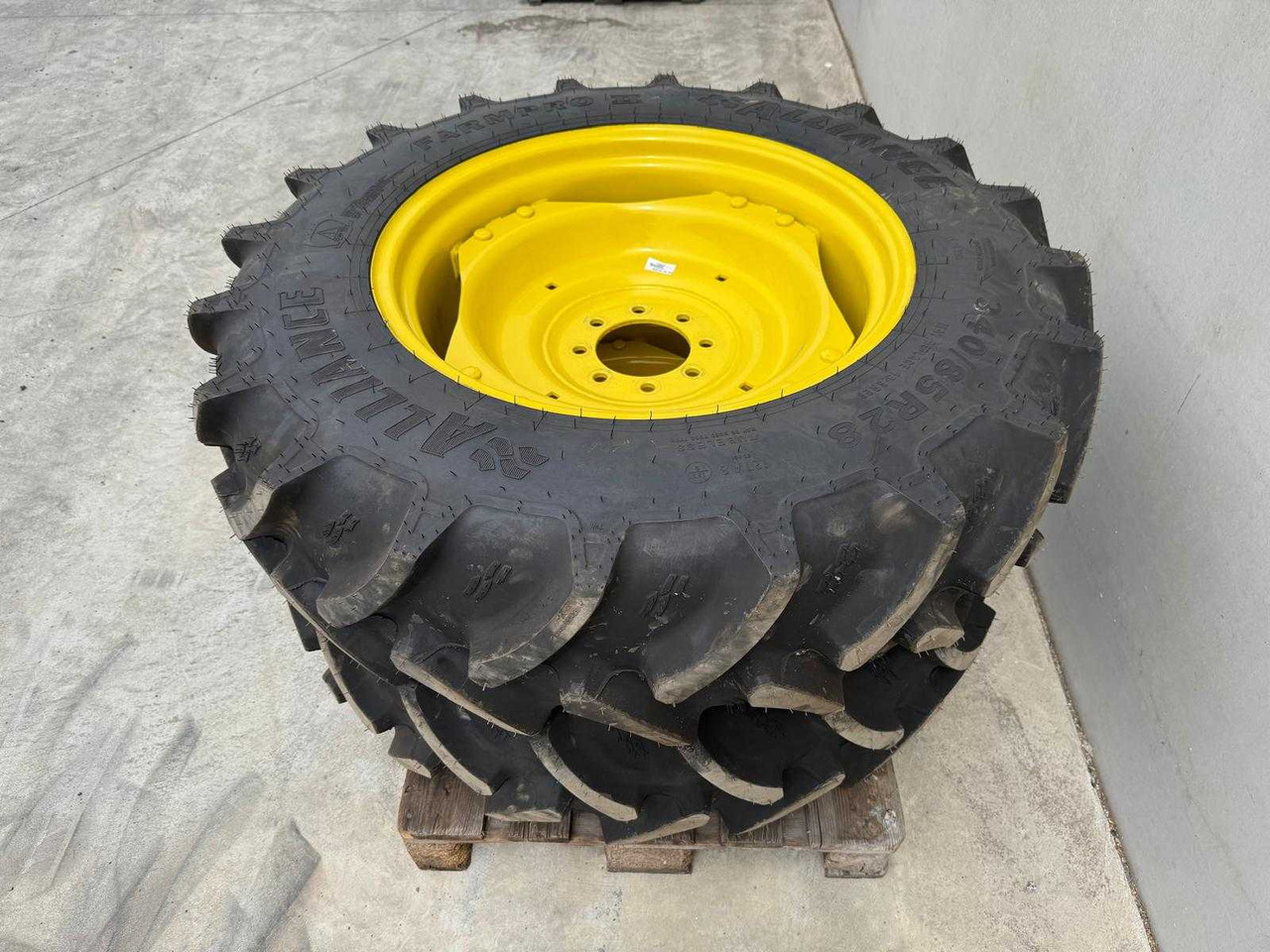 Alliance Farmpro 2 - גלגלים וצמיגים עבור טרקטור חקלאי: תמונה 5 Alliance Farmpro 2 - גלגלים וצמיגים עבור טרקטור חקלאי: תמונה 5