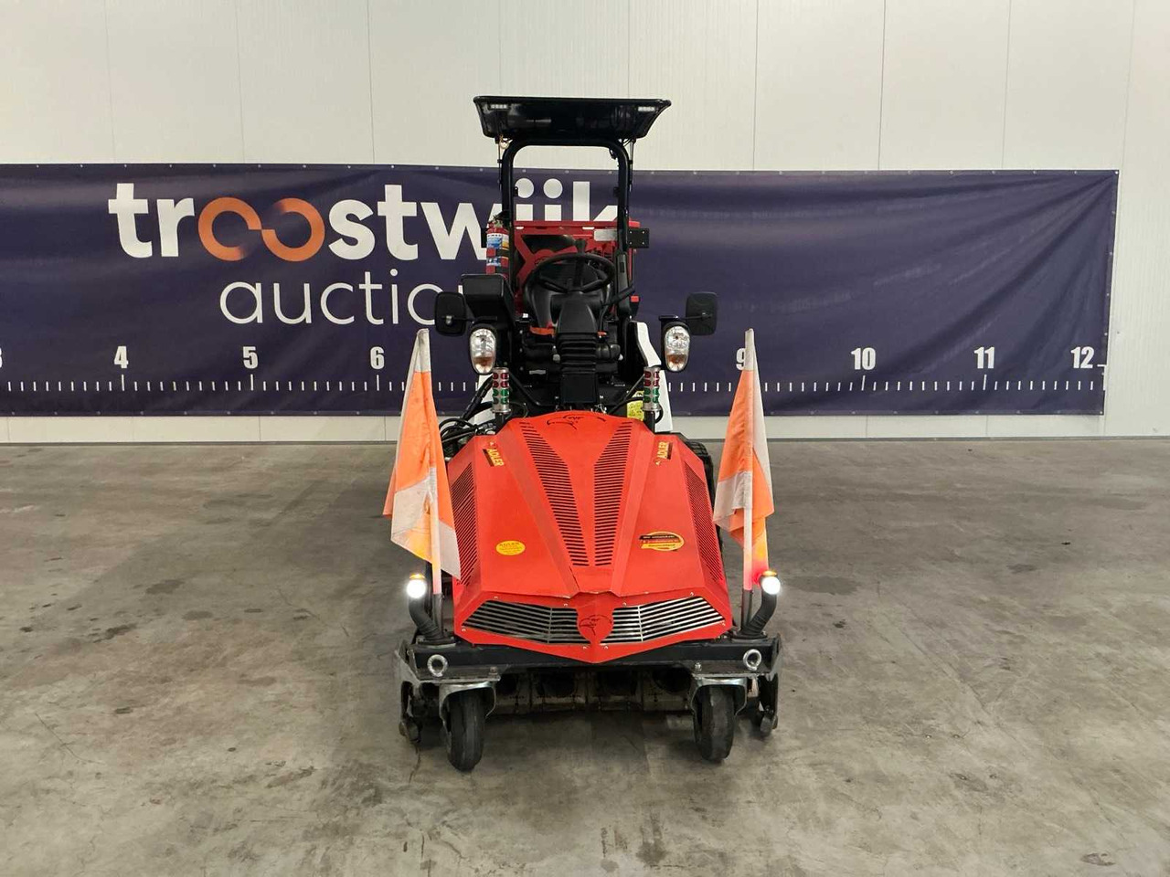 Alltrec 4810T - טרקטור חקלאי: תמונה 2 Alltrec 4810T - טרקטור חקלאי: תמונה 2
