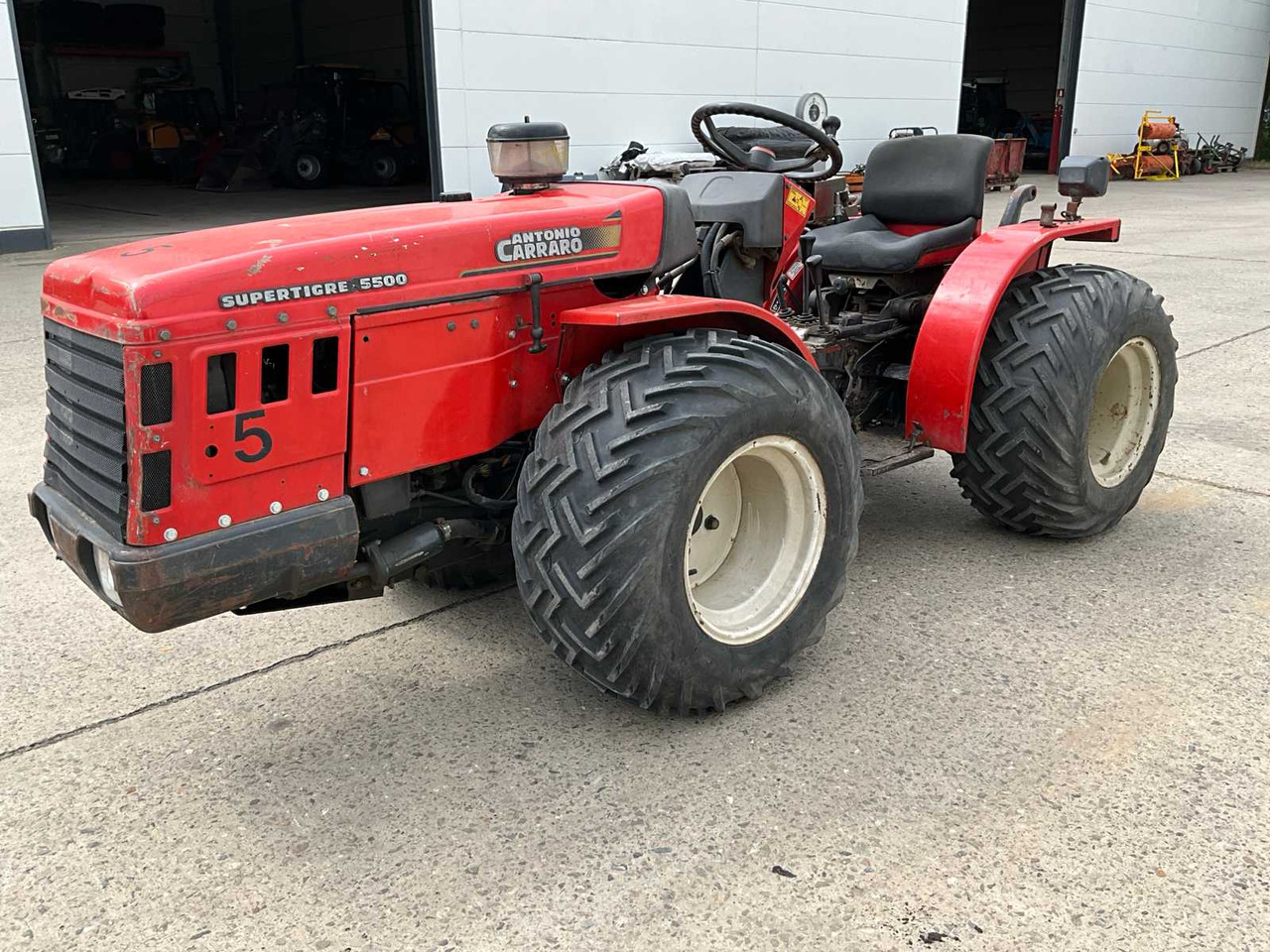 Antonio Carraro Supertigre 5500 - טרקטור חקלאי: תמונה 1 Antonio Carraro Supertigre 5500 - טרקטור חקלאי: תמונה 1