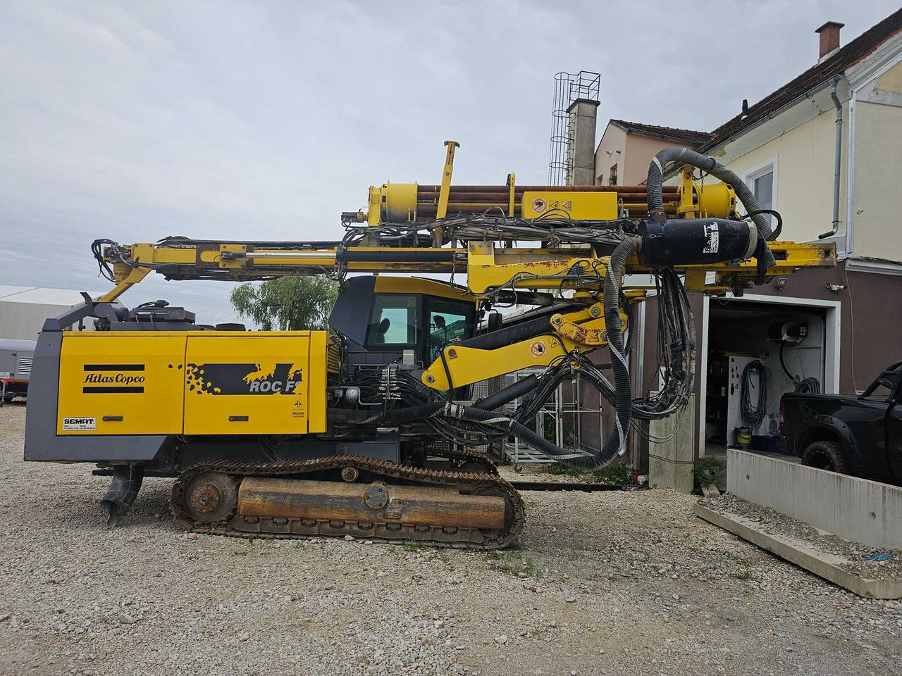Atlas Copco ROC F9 - אסדת קידוח: תמונה 2 Atlas Copco ROC F9 - אסדת קידוח: תמונה 2