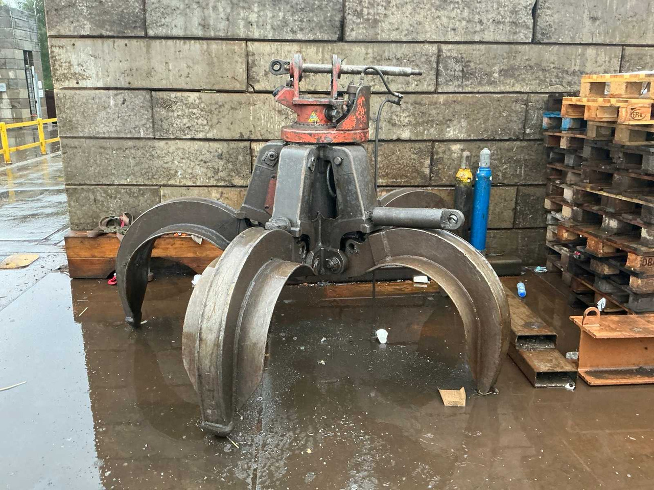 Atlas E771 800Ltr. - דלי מחפר: תמונה 2 Atlas E771 800Ltr. - דלי מחפר: תמונה 2