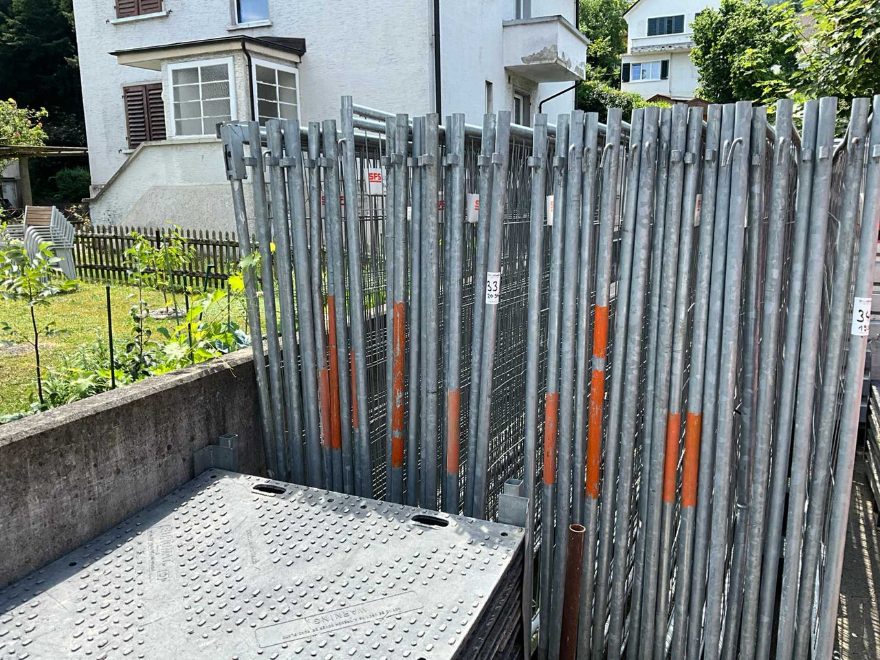 Barrier with 1 transportable bar (20x) - ציוד בנייה: תמונה 1 Barrier with 1 transportable bar (20x) - ציוד בנייה: תמונה 1