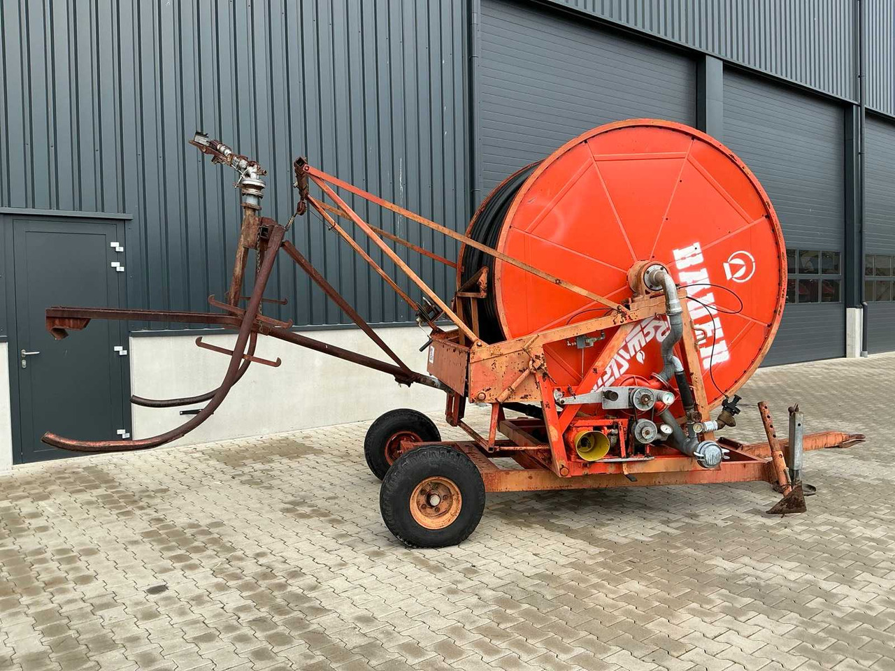 Bauer Rain star 90-300 - מערכת השקיה: תמונה 1 Bauer Rain star 90-300 - מערכת השקיה: תמונה 1