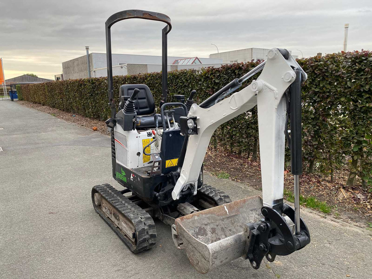 Bobcat E10z - מיני מחפר: תמונה 3 Bobcat E10z - מיני מחפר: תמונה 3