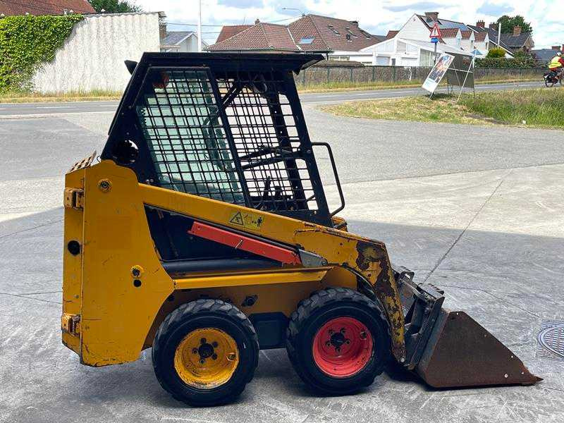 Bobcat S70 - מעמיס היגוי החלקה: תמונה 4 Bobcat S70 - מעמיס היגוי החלקה: תמונה 4