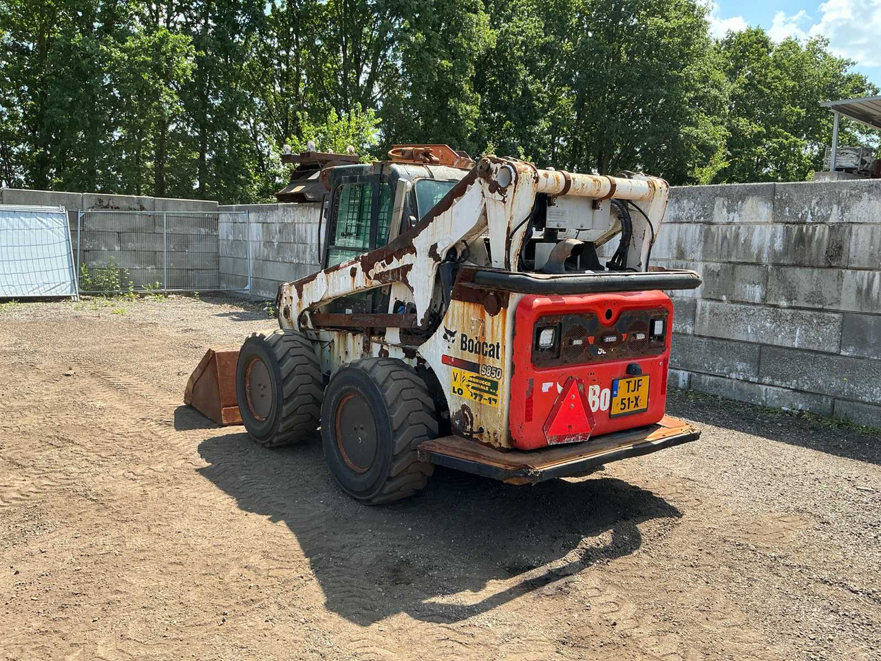 Bobcat S850 - מעמיס היגוי החלקה: תמונה 3 Bobcat S850 - מעמיס היגוי החלקה: תמונה 3