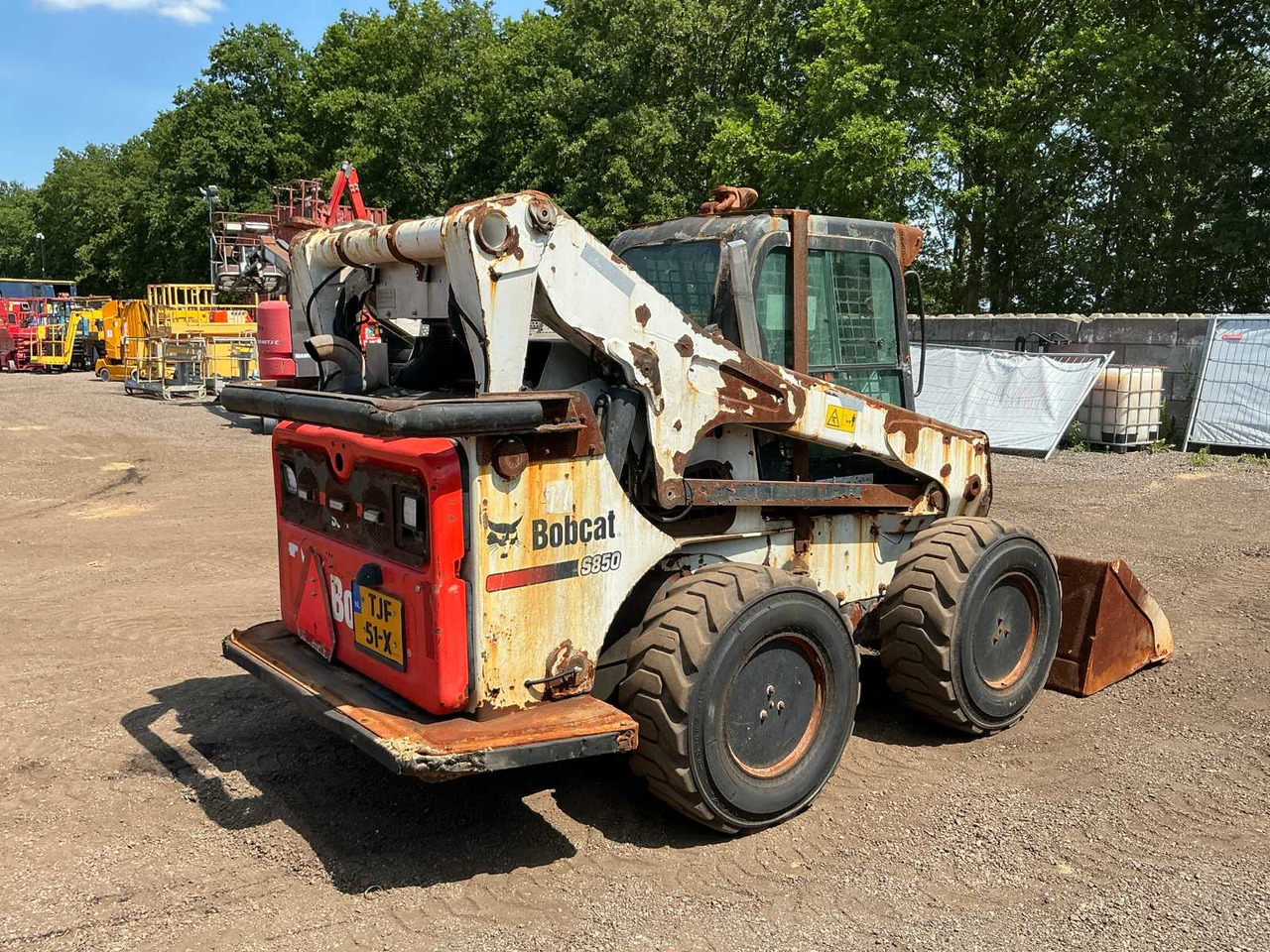 Bobcat S850 - מעמיס היגוי החלקה: תמונה 4 Bobcat S850 - מעמיס היגוי החלקה: תמונה 4