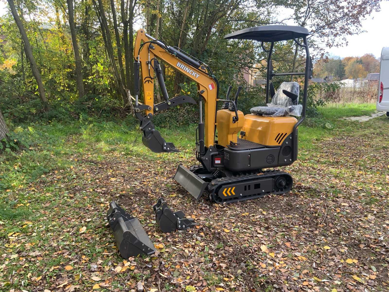 Brincky 2025 BRINCKY ME10 MINI EXCAVATOR - מיני מחפר: תמונה 1 Brincky 2025 BRINCKY ME10 MINI EXCAVATOR - מיני מחפר: תמונה 1