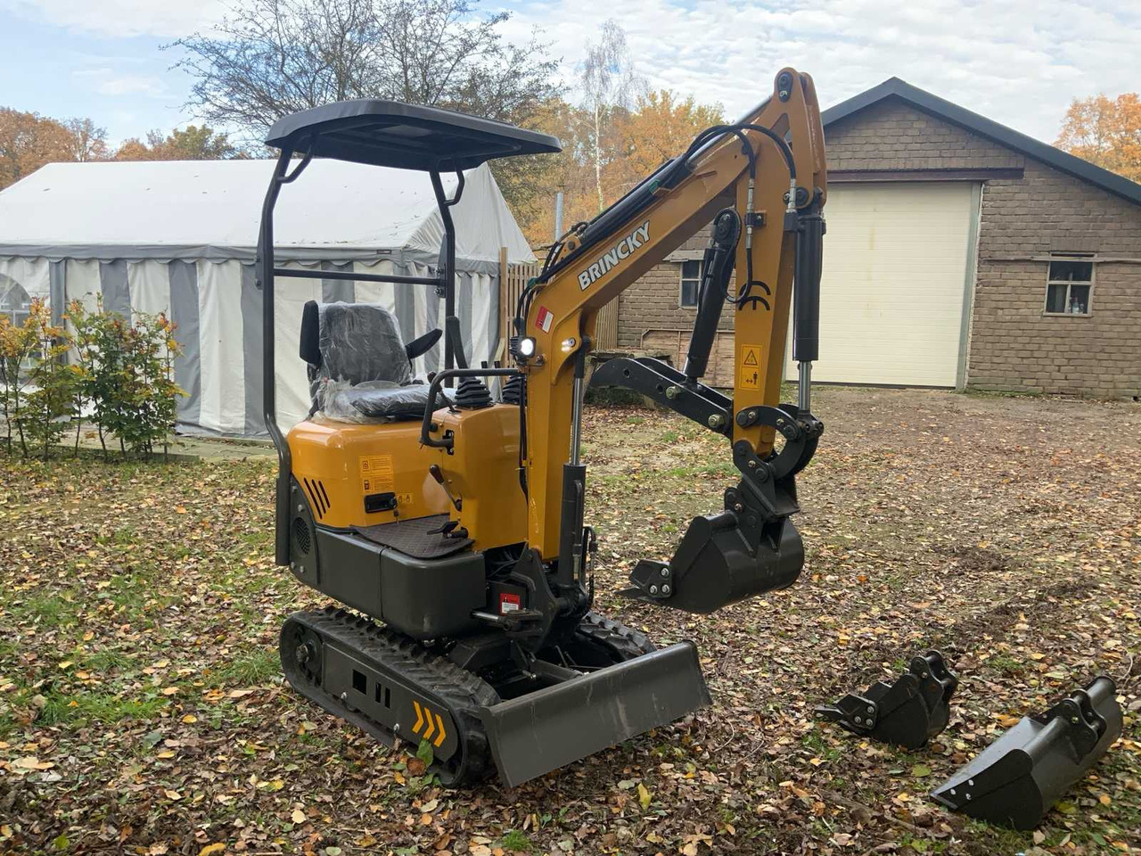 Brincky 2025 BRINCKY ME10 MINI EXCAVATOR - מיני מחפר: תמונה 4 Brincky 2025 BRINCKY ME10 MINI EXCAVATOR - מיני מחפר: תמונה 4