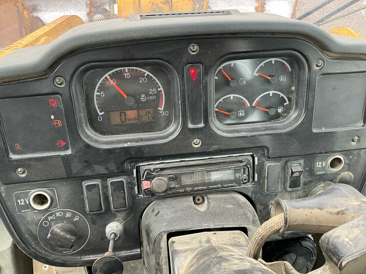 מעמיס גלגלים CAT 966G: תמונה 29