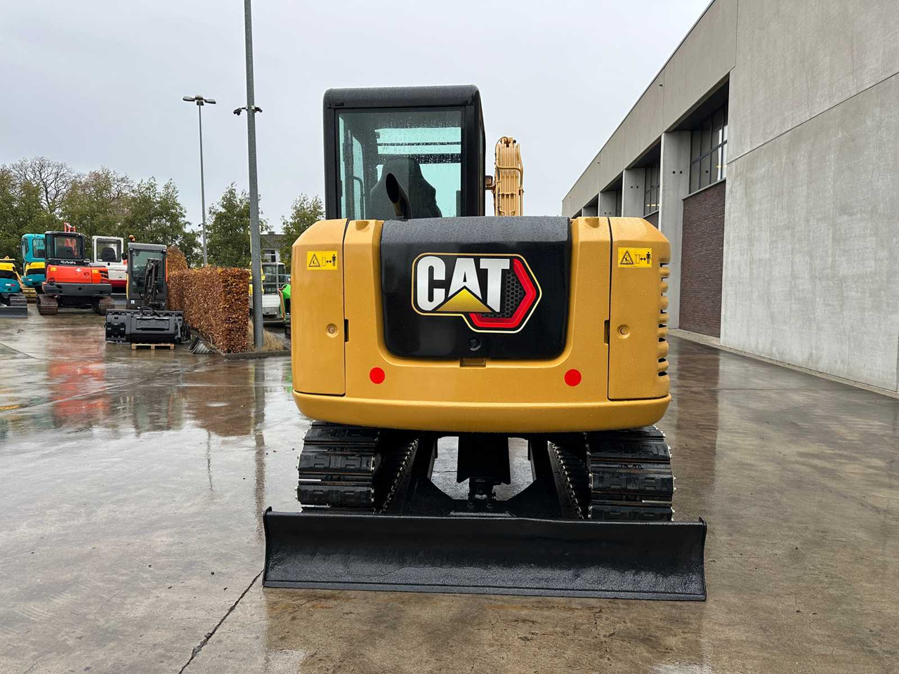 CATERPILLAR - 2018 - 305.5E2 - MIDI EXCAVATOR - מחפר: תמונה 5 CATERPILLAR - 2018 - 305.5E2 - MIDI EXCAVATOR - מחפר: תמונה 5