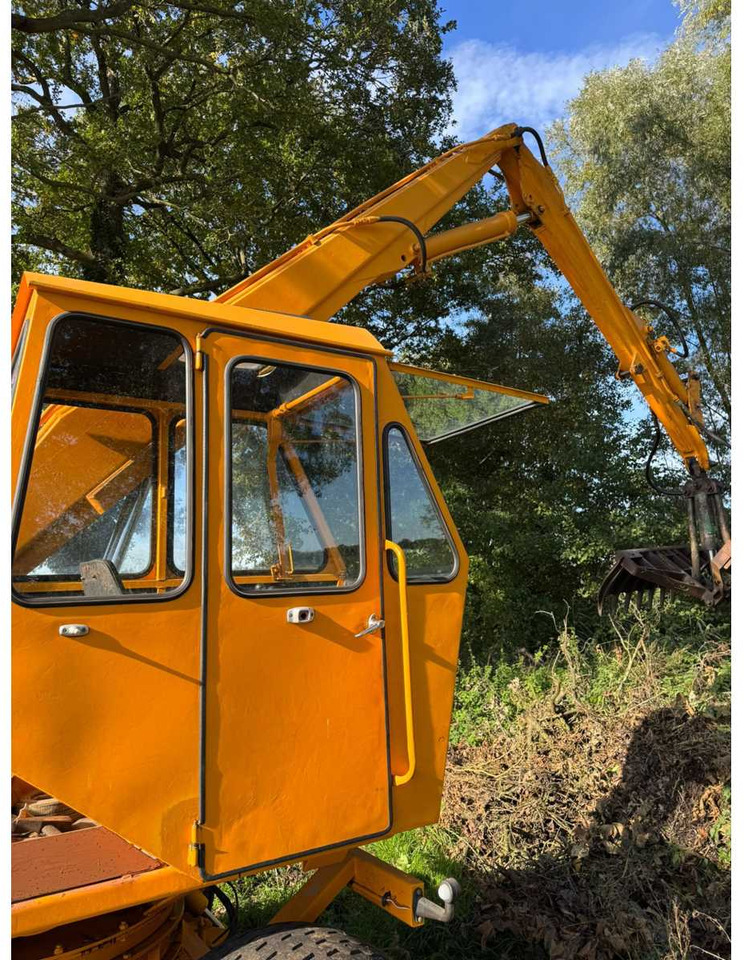 Caesar Vaiacar - מחפר גלגלים: תמונה 5 Caesar Vaiacar - מחפר גלגלים: תמונה 5