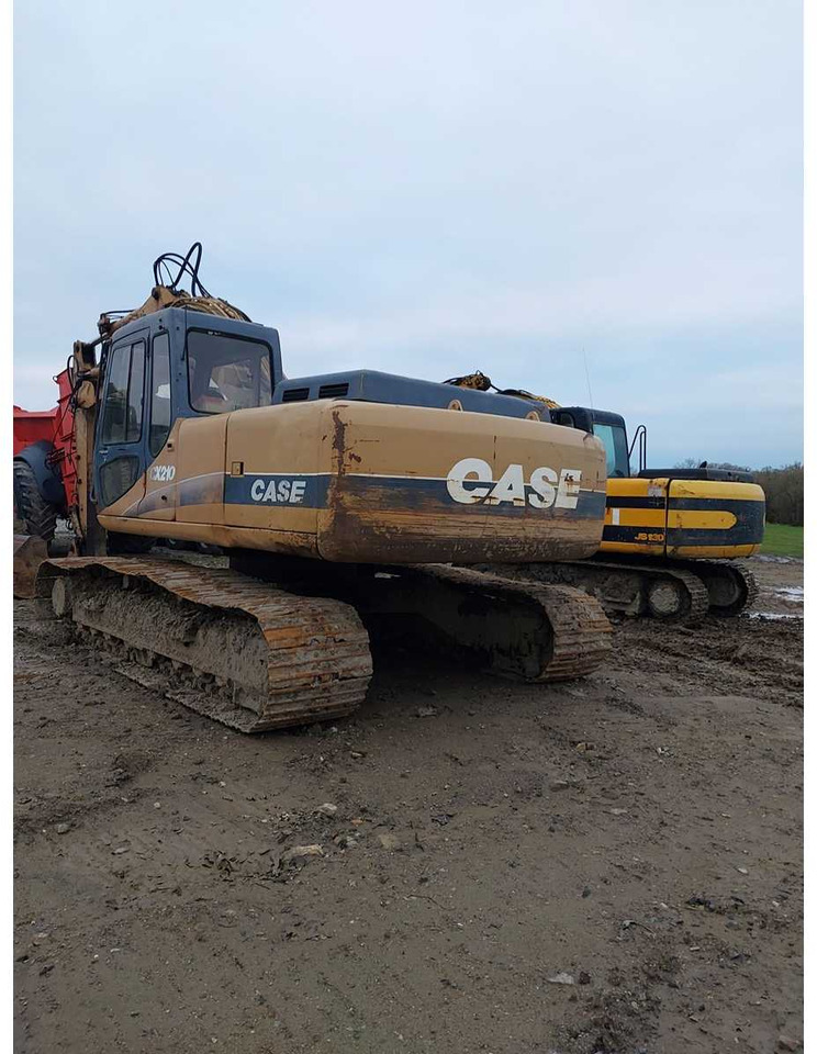 Case 210 - מחפר סורק: תמונה 2 Case 210 - מחפר סורק: תמונה 2