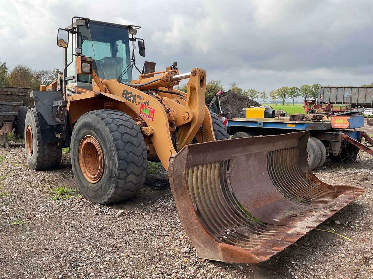 Case 821C - מעמיס גלגלים: תמונה 4 Case 821C - מעמיס גלגלים: תמונה 4