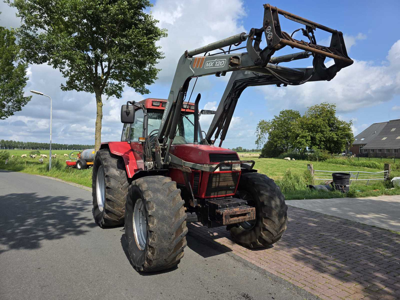 Case IH Maxxum 5150 plus - טרקטור חקלאי: תמונה 5 Case IH Maxxum 5150 plus - טרקטור חקלאי: תמונה 5
