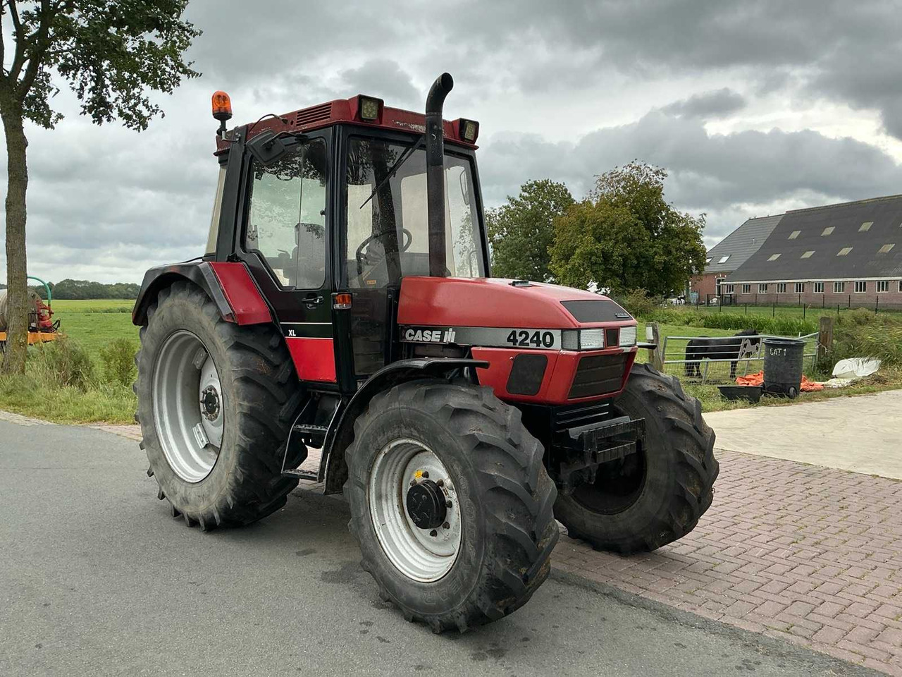 Case ih 4230 xl - טרקטור חקלאי: תמונה 5 Case ih 4230 xl - טרקטור חקלאי: תמונה 5