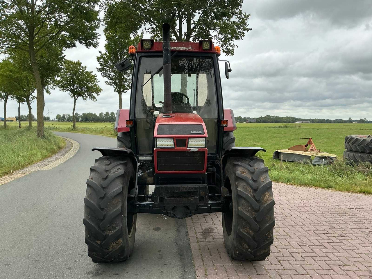 Case ih 4230 xl - טרקטור חקלאי: תמונה 4 Case ih 4230 xl - טרקטור חקלאי: תמונה 4