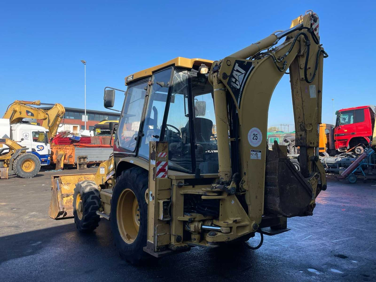 Cat 428C - דחפור: תמונה 5 Cat 428C - דחפור: תמונה 5