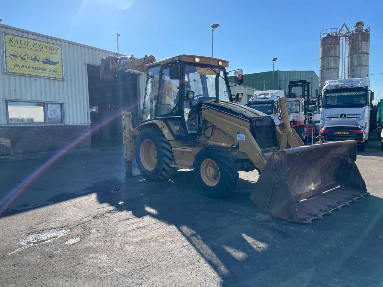דחפור Cat 428C: תמונה 11