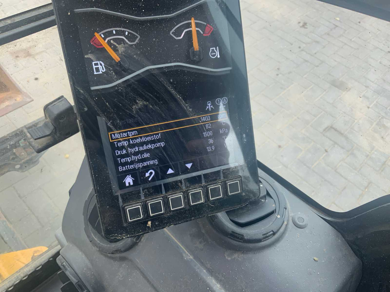 מיני מחפר Caterpillar 301.6: תמונה 16