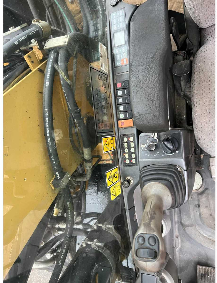 מחפר גלגלים Caterpillar M316D: תמונה 15