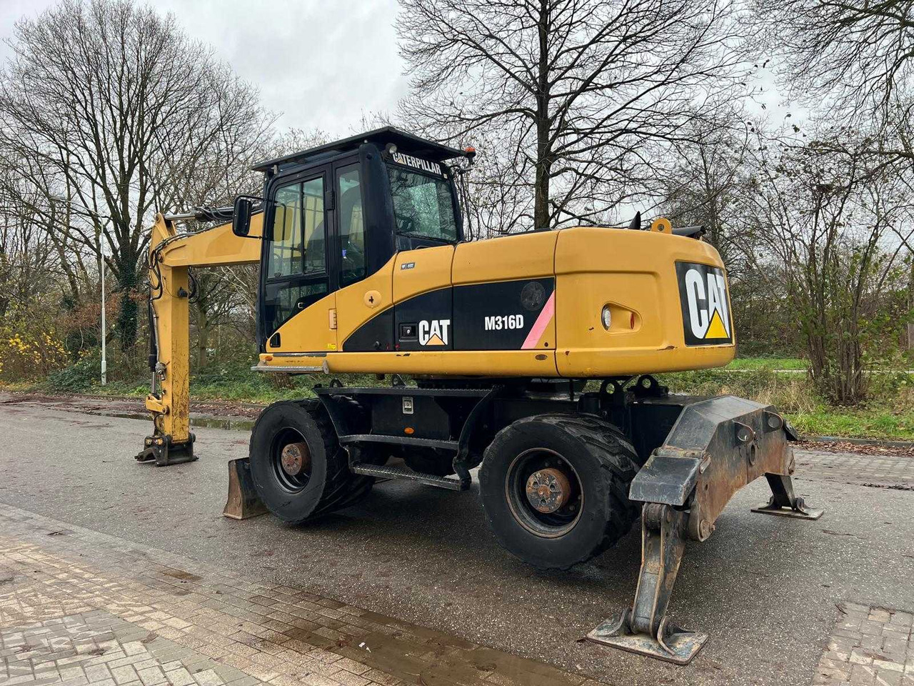 מחפר גלגלים Caterpillar M316D: תמונה 6