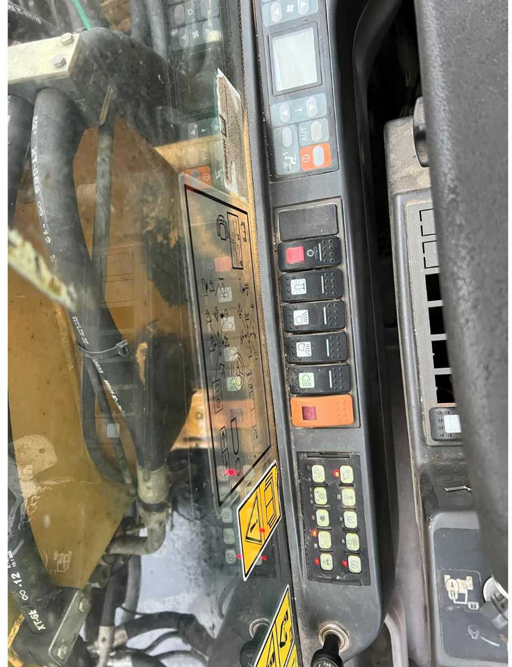 מחפר גלגלים Caterpillar M316D: תמונה 16