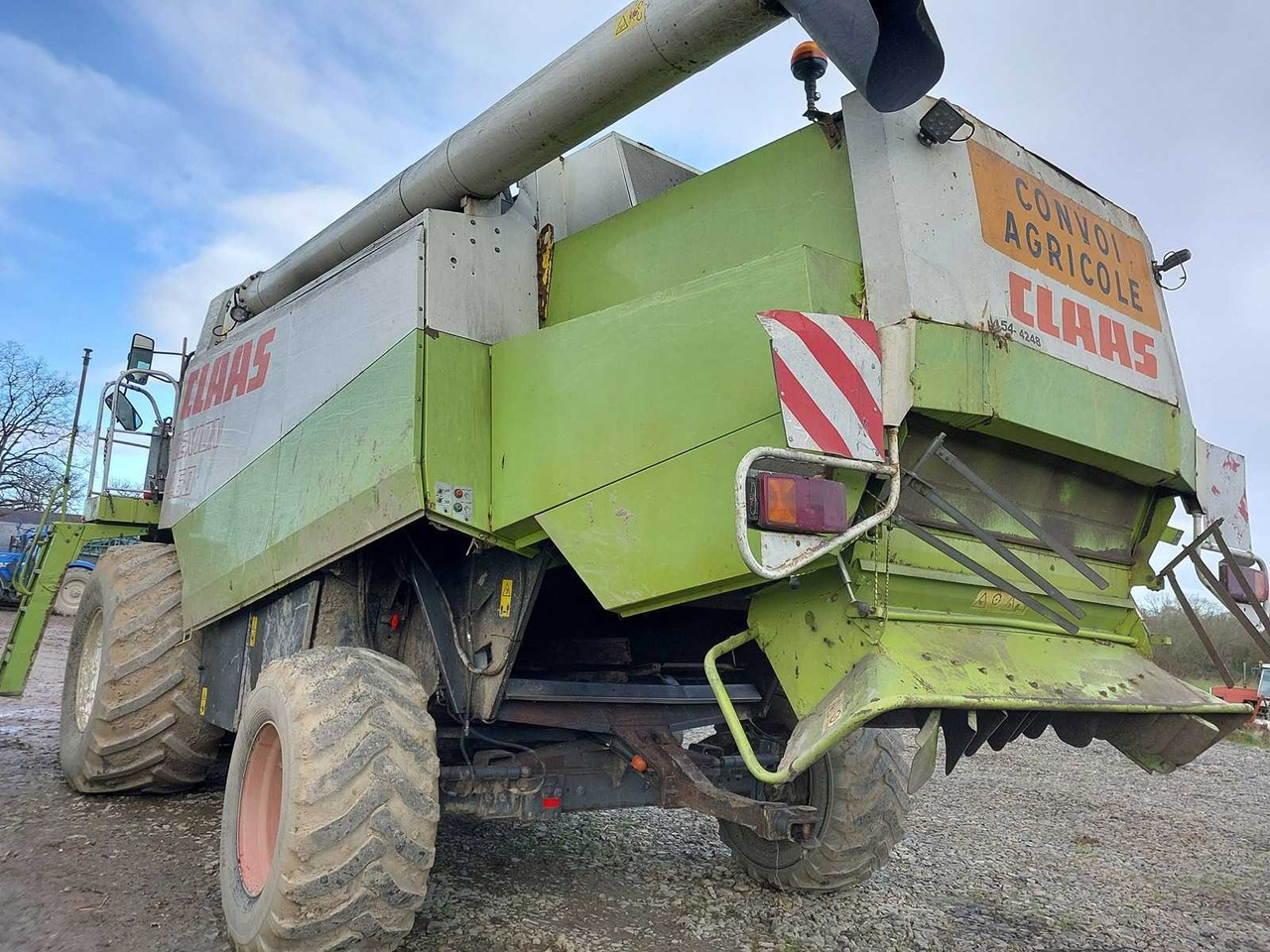 Claas Lexion 460 - מקצרת קומבינה: תמונה 4 Claas Lexion 460 - מקצרת קומבינה: תמונה 4
