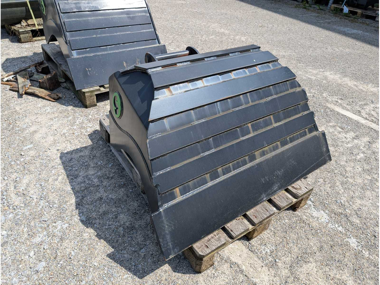 DITCH CLEANING BUCKET 1200MM - GB6-S45 300 LITERS - מעמיס גלגלים: תמונה 1 DITCH CLEANING BUCKET 1200MM - GB6-S45 300 LITERS - מעמיס גלגלים: תמונה 1