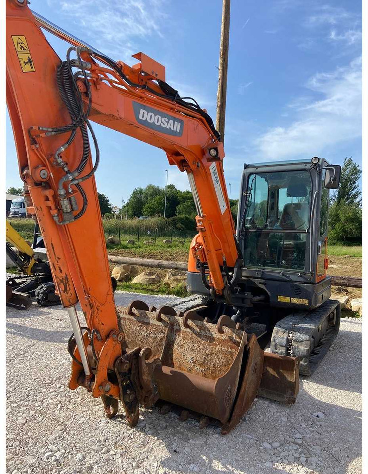 DOOSAN - DX 62R-3 - MIDI-EXCAVATOR - 2018 - מחפר: תמונה 5 DOOSAN - DX 62R-3 - MIDI-EXCAVATOR - 2018 - מחפר: תמונה 5