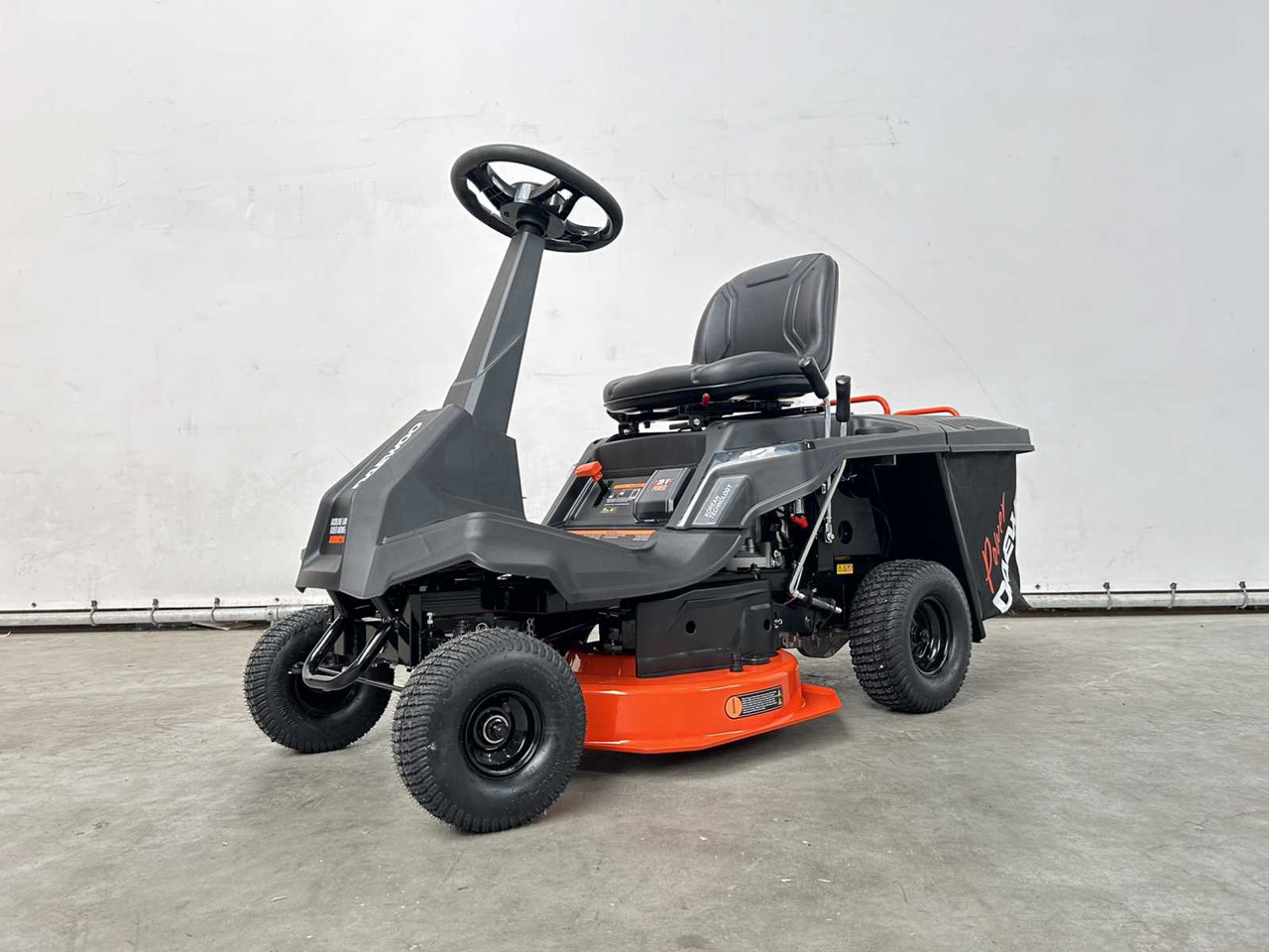 Daewoo DAXRM224 - מכסחת גינה: תמונה 1 Daewoo DAXRM224 - מכסחת גינה: תמונה 1