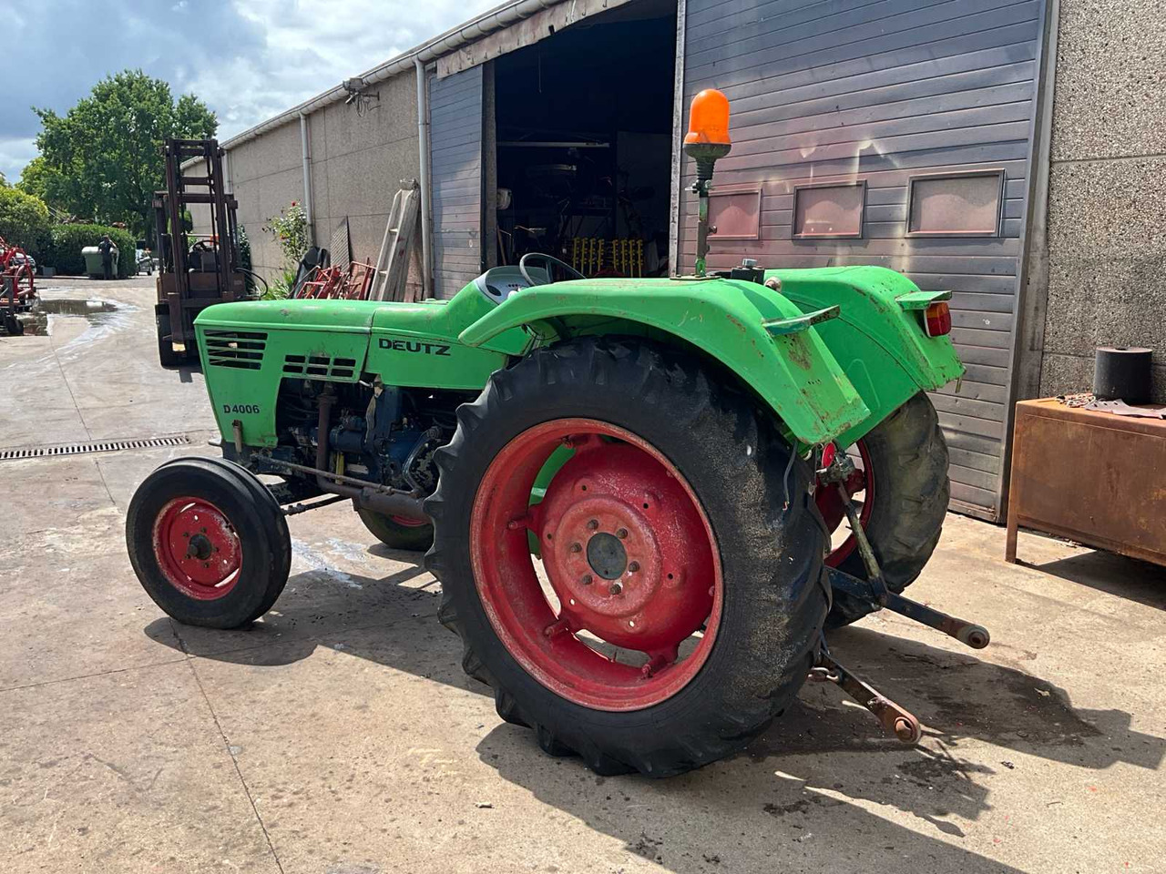 Deutz D4006 - טרקטור חקלאי: תמונה 3 Deutz D4006 - טרקטור חקלאי: תמונה 3