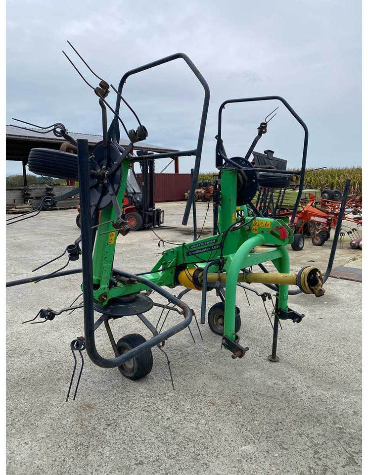 Deutz Fahr CONDIMASTER 4621 - ציוד חציר ומספוא: תמונה 1 Deutz Fahr CONDIMASTER 4621 - ציוד חציר ומספוא: תמונה 1