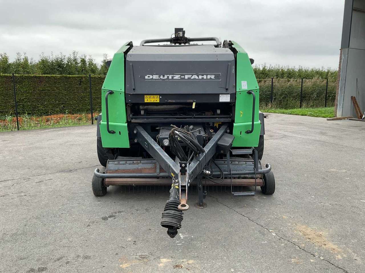 Deutz-Fahr Fixmaster 235 - מכונת צרור עגולה, עוטף צרור: תמונה 4 Deutz-Fahr Fixmaster 235 - מכונת צרור עגולה, עוטף צרור: תמונה 4