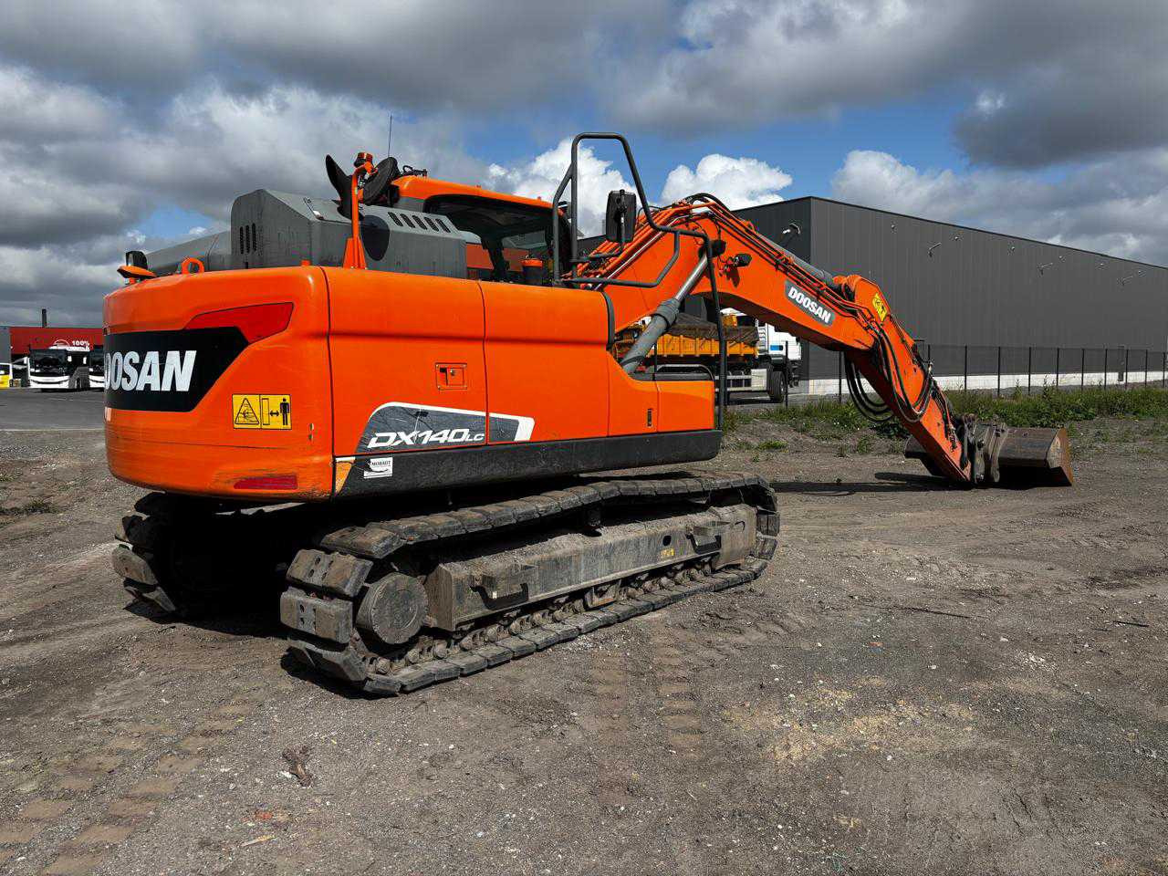 Doosan DX140 LC-5 - מחפר סורק: תמונה 2 Doosan DX140 LC-5 - מחפר סורק: תמונה 2
