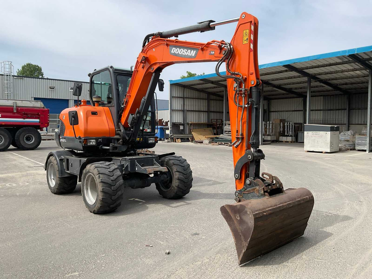 Doosan DX57w - עגורן נייד: תמונה 2 Doosan DX57w - עגורן נייד: תמונה 2