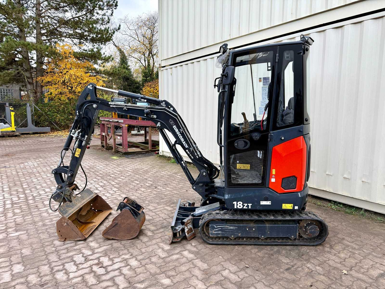 EUROCOMACH - 18ZT - 2022 - MINI EXCAVATOR - מיני מחפר: תמונה 3 EUROCOMACH - 18ZT - 2022 - MINI EXCAVATOR - מיני מחפר: תמונה 3