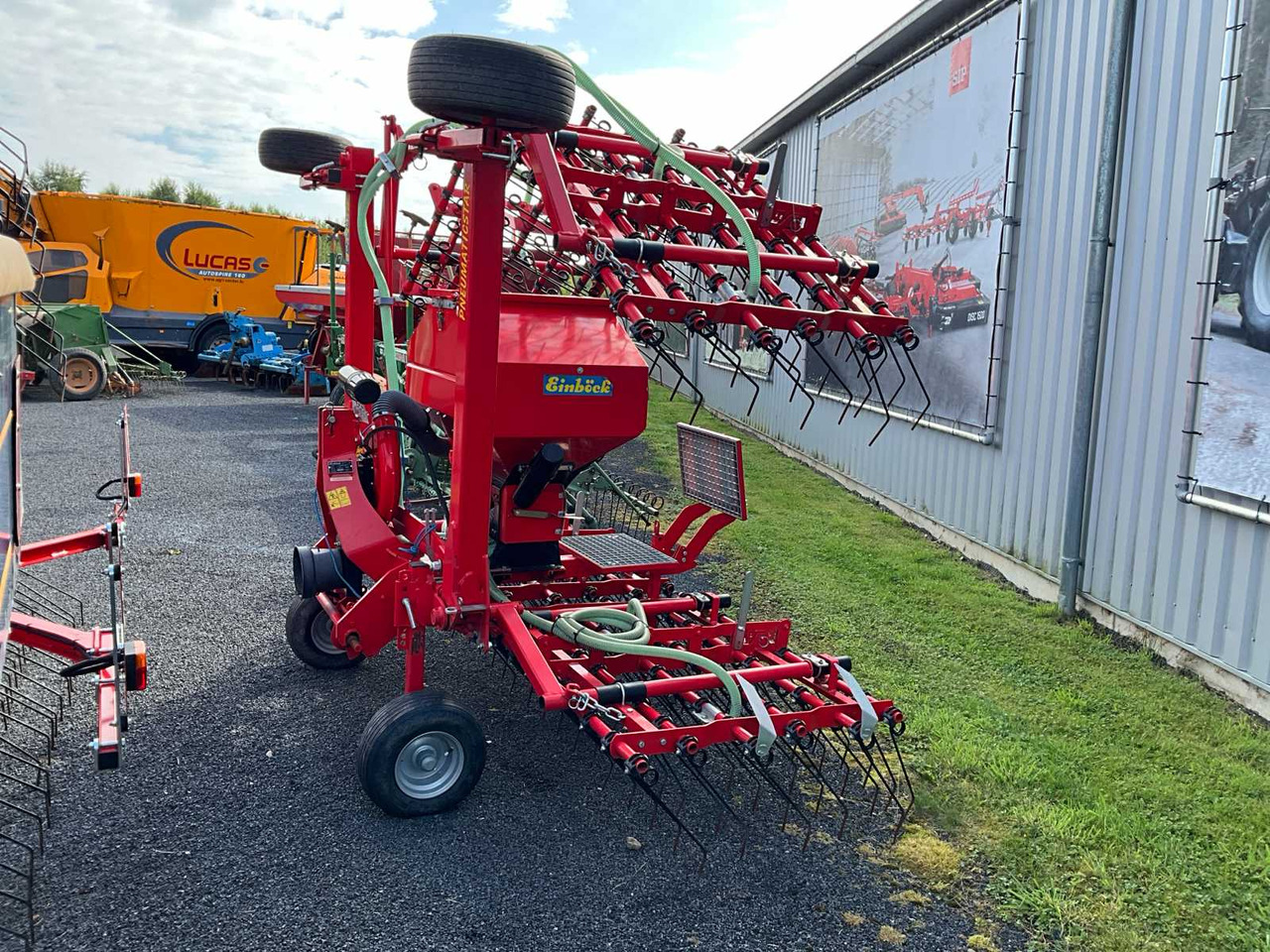 Einböck pneumaticstar 600 - ציוד זריעה: תמונה 1 Einböck pneumaticstar 600 - ציוד זריעה: תמונה 1