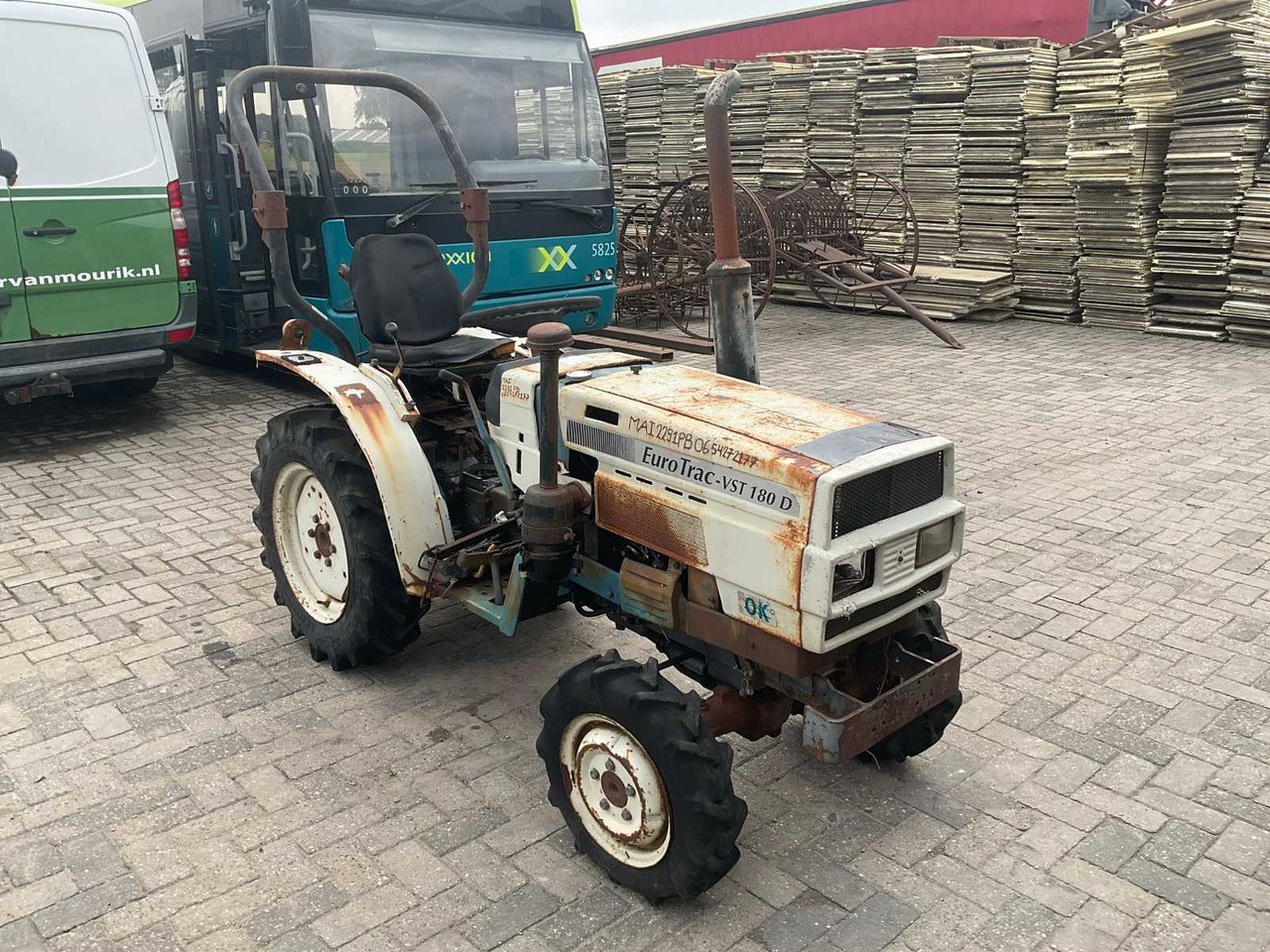 Eurotrac VST 180D - טרקטור קומפקטי: תמונה 3 Eurotrac VST 180D - טרקטור קומפקטי: תמונה 3