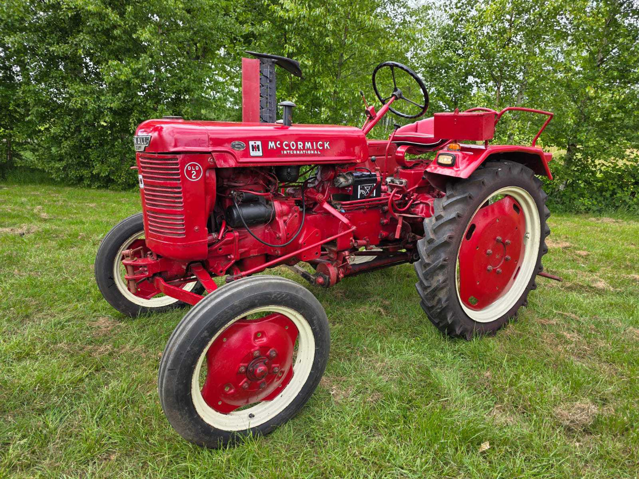 Farmall / Mc Cormick DLD2 - טרקטור חקלאי: תמונה 2 Farmall / Mc Cormick DLD2 - טרקטור חקלאי: תמונה 2