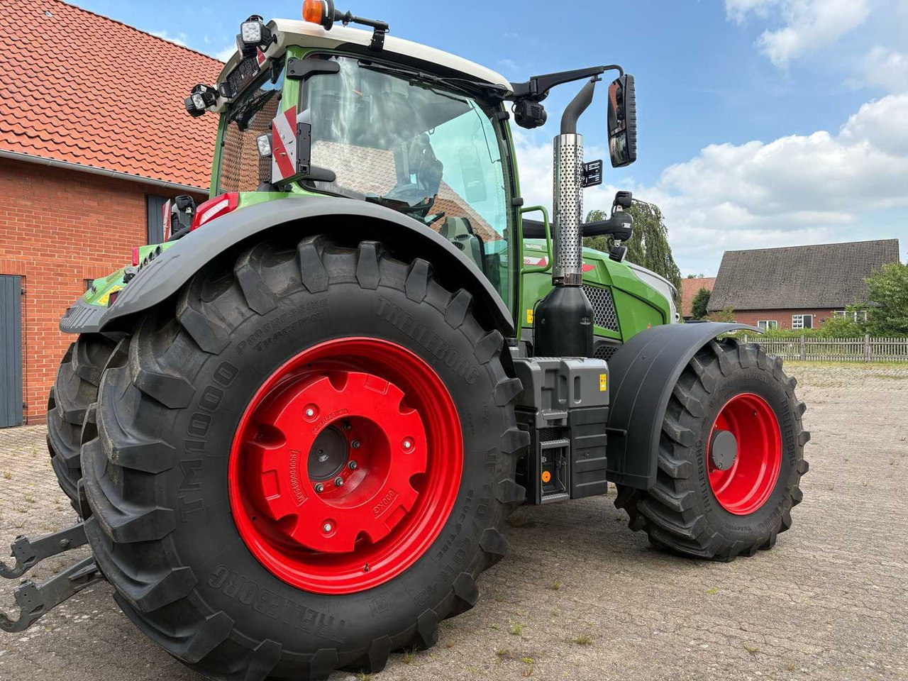 Fendt 2023 FENDT 728 VARIO GEN7 PROFI+ SETTING2 AGRICULTURAL TRACTOR WITH ALL-WHEEL DRIVE - טרקטור חקלאי: תמונה 4 Fendt 2023 FENDT 728 VARIO GEN7 PROFI+ SETTING2 AGRICULTURAL TRACTOR WITH ALL-WHEEL DRIVE - טרקטור חקלאי: תמונה 4