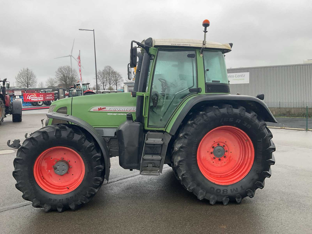 Fendt 714 - טרקטור חקלאי: תמונה 2 Fendt 714 - טרקטור חקלאי: תמונה 2