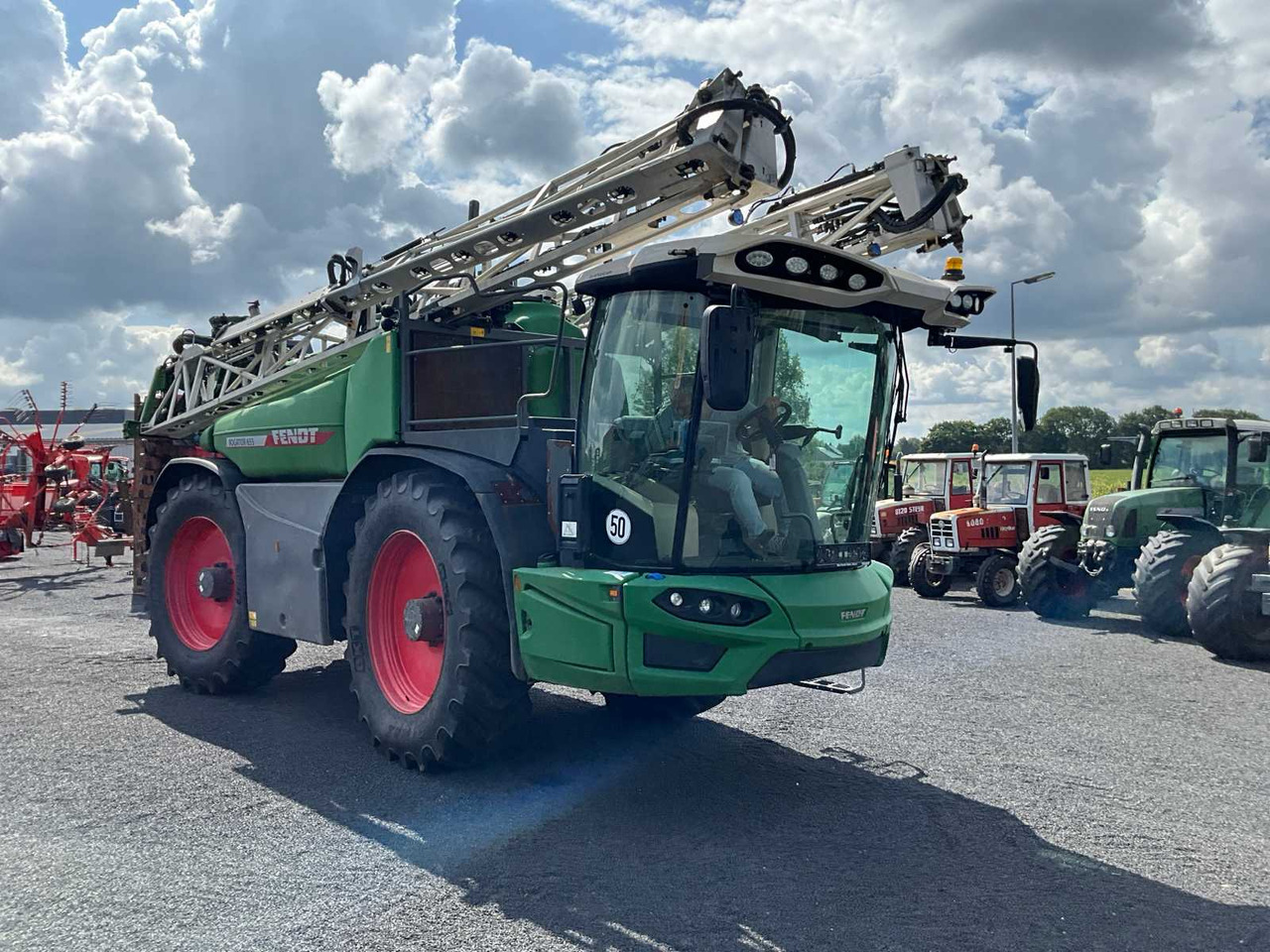 Fendt Rogator 655 - מרסס: תמונה 3 Fendt Rogator 655 - מרסס: תמונה 3