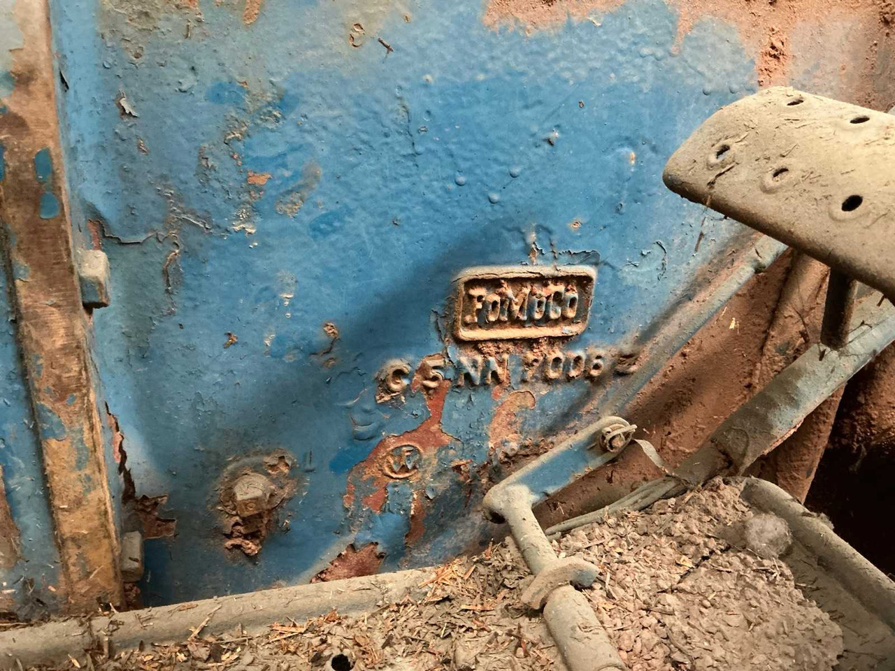 טרקטור חקלאי Ford 3000: תמונה 14