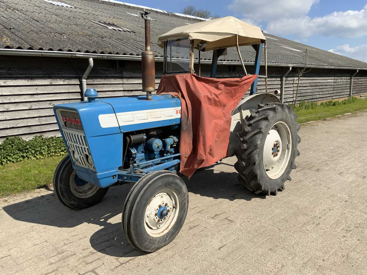 Ford 3000 - טרקטור חקלאי: תמונה 1 Ford 3000 - טרקטור חקלאי: תמונה 1