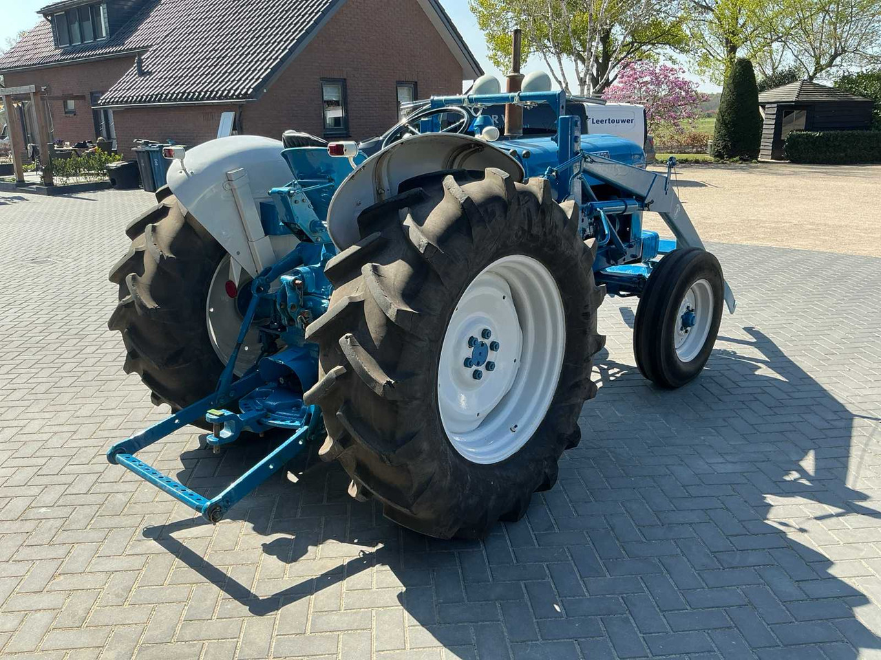 Fordson Super Major - טרקטור חקלאי: תמונה 4 Fordson Super Major - טרקטור חקלאי: תמונה 4